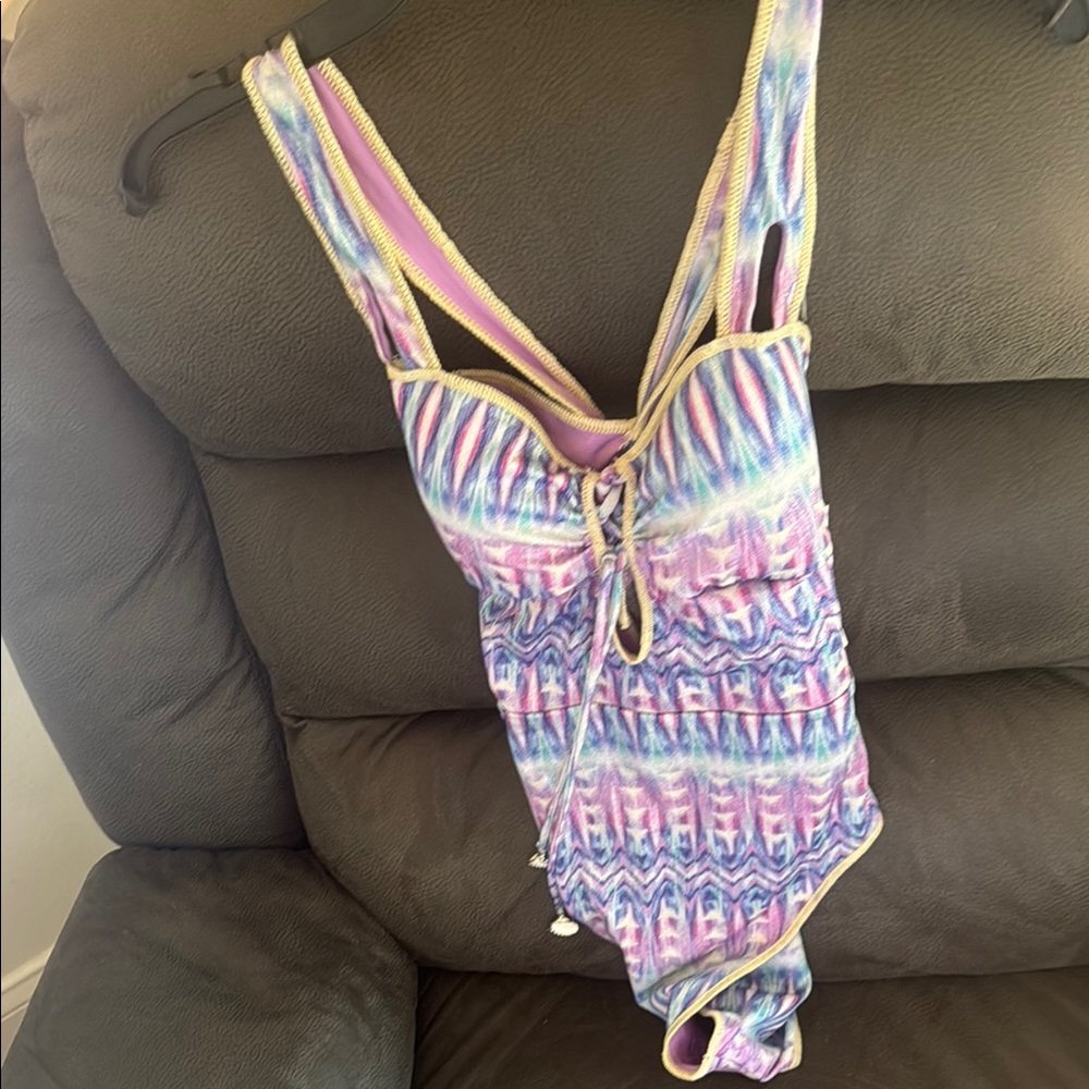 BECCA Multicolor Patterned Swimsuit